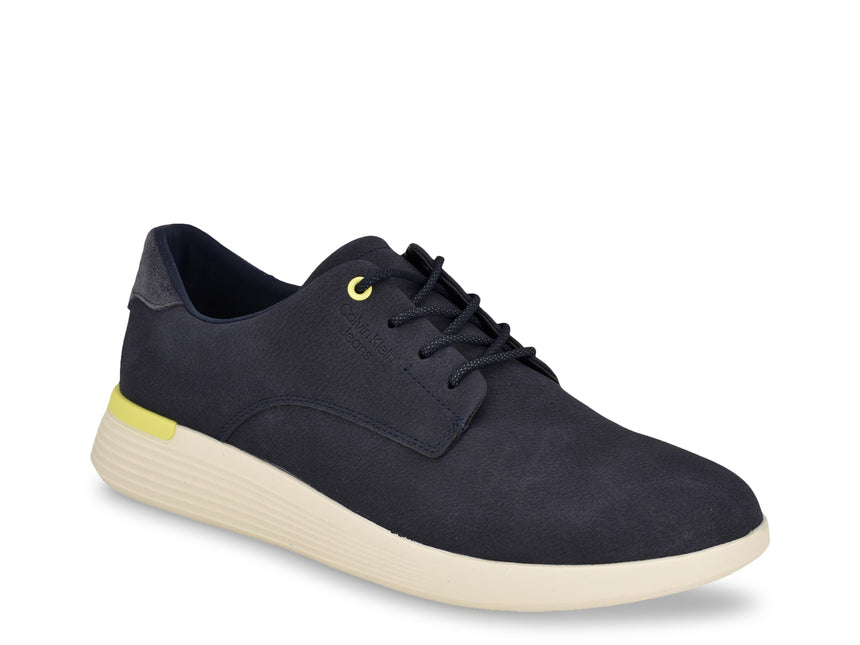 Gravin Sneaker